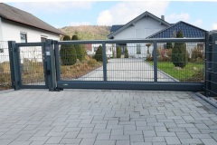 © Willering Zaun- und Toranlagen GmbH © Willering Zaun- und Toranlagen GmbH